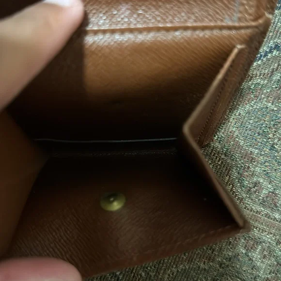 Men’s LV monogram compact wallet! - Picture 6 of 10